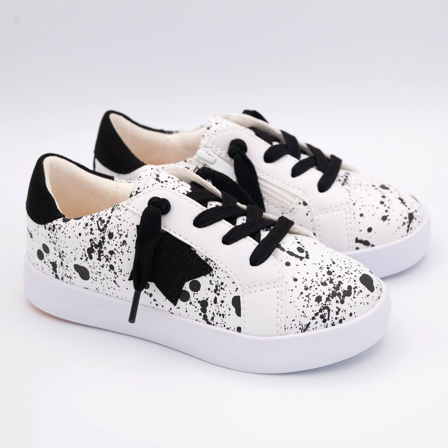 Blake Unisex Classic White Sneakers
