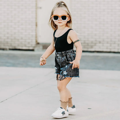 Henley White Leather Upper Accent Sneaker