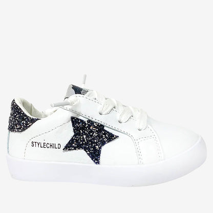 Henley White Leather Upper Accent Sneaker