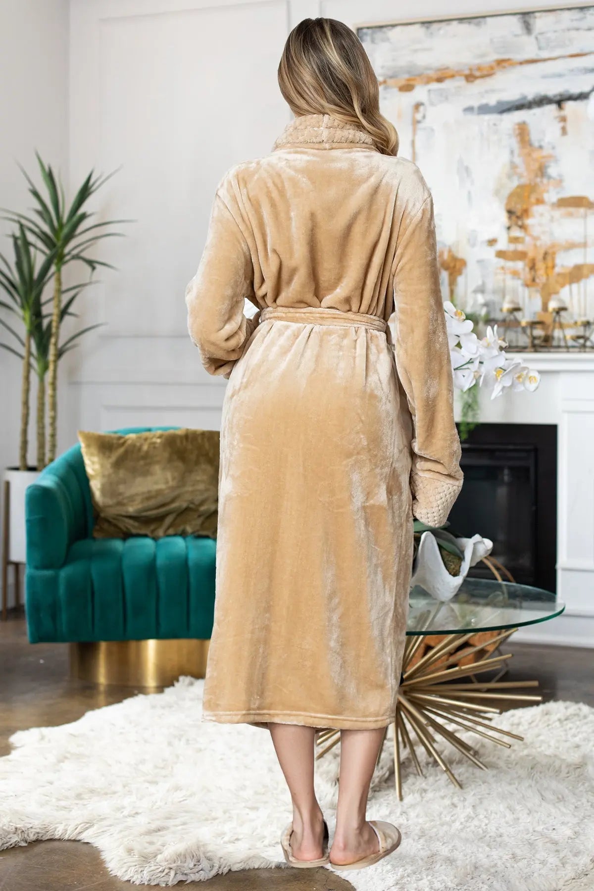 Yojaini Ultra Soft Plush Bathrobe
