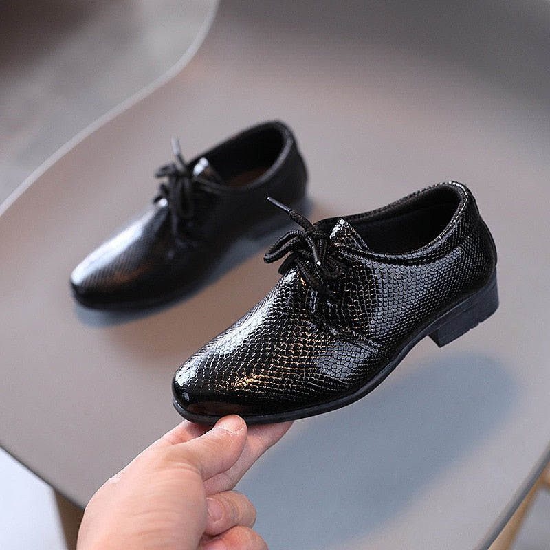 Child Boys Black Leather Shoes Britain Style for - GuGuTon baby store - Baby Fashion - Toddlers Outfits - Babies Outfits - Toddler Clothes - Kids Clothing - Newborn Clothes - Newborn Wear - Kids Wear - Trending Clothes - Trending Outfits - Fall Fashion - Winter Fashion - Girls Clothes - Boys Clothes - Babies Wear - Kids Accessories - KidsWear - Summer Clothes - Summer Fashion - Summer Trend - Falls Sweaters - Tops - Bottom - Jeans - Blouse - Dresses - Newborn Dresses - Toys