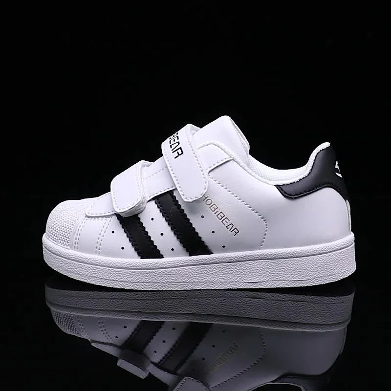 Baby Soft Bottom Comfortable Women Shoes Girls Boys Spring - GuGuTon baby store - Baby Fashion - Toddlers Outfits - Babies Outfits - Toddler Clothes - Kids Clothing - Newborn Clothes - Newborn Wear - Kids Wear - Trending Clothes - Trending Outfits - Fall Fashion - Winter Fashion - Girls Clothes - Boys Clothes - Babies Wear - Kids Accessories - KidsWear - Summer Clothes - Summer Fashion - Summer Trend - Falls Sweaters - Tops - Bottom - Jeans - Blouse - Dresses - Newborn Dresses - Toys